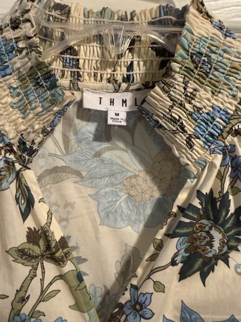 THML Top, Size Medium - Picture 2 of 4